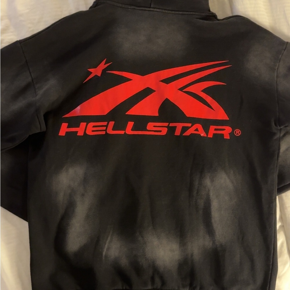 Hellstar Men's Black Crewneck Sweater
